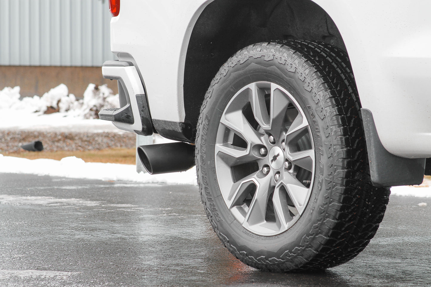 Flowmaster Flow FX Cat-back Exhaust System by Flowmaster