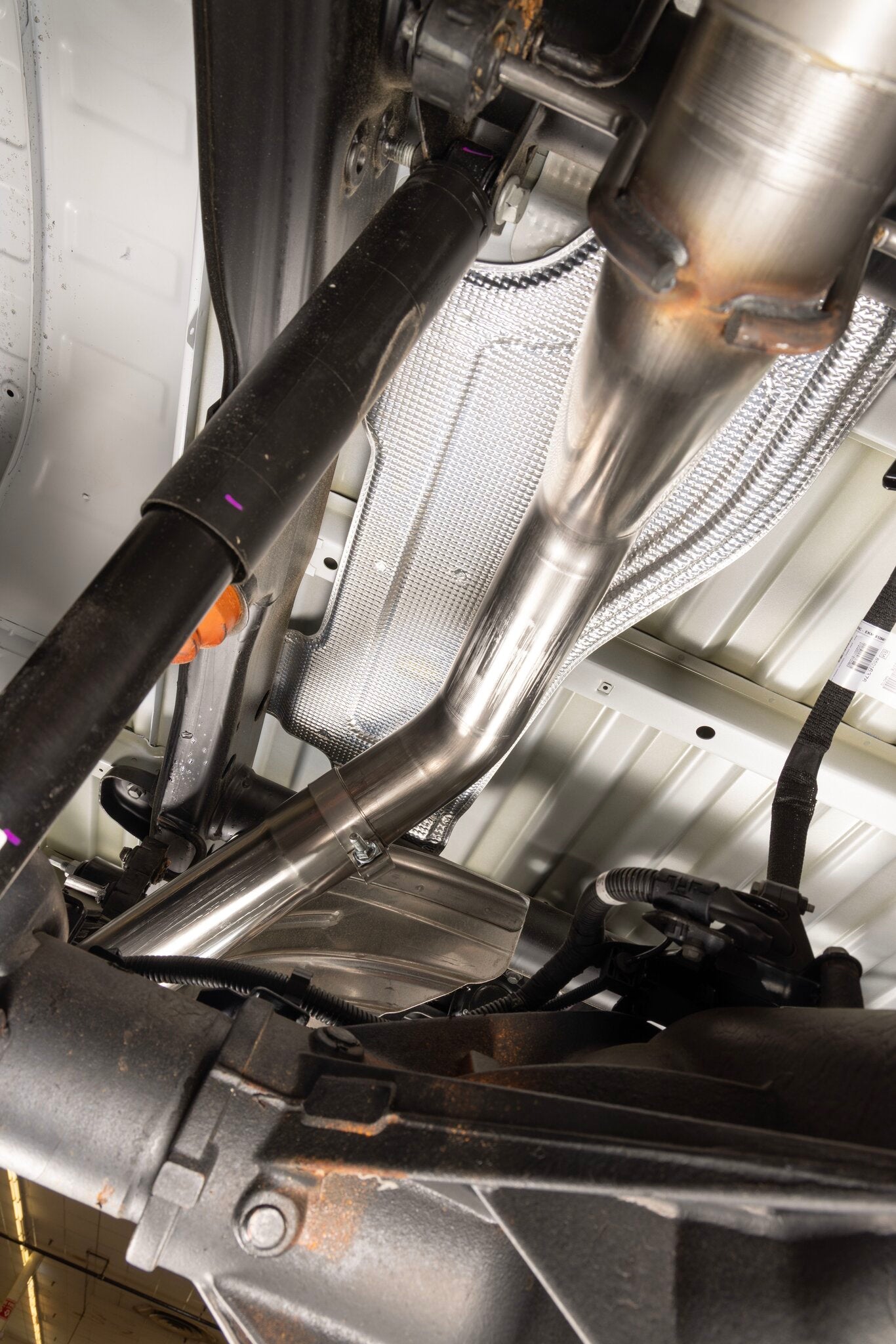 Flowmaster Flow FX Cat-Back Exhaust System by Flowmaster