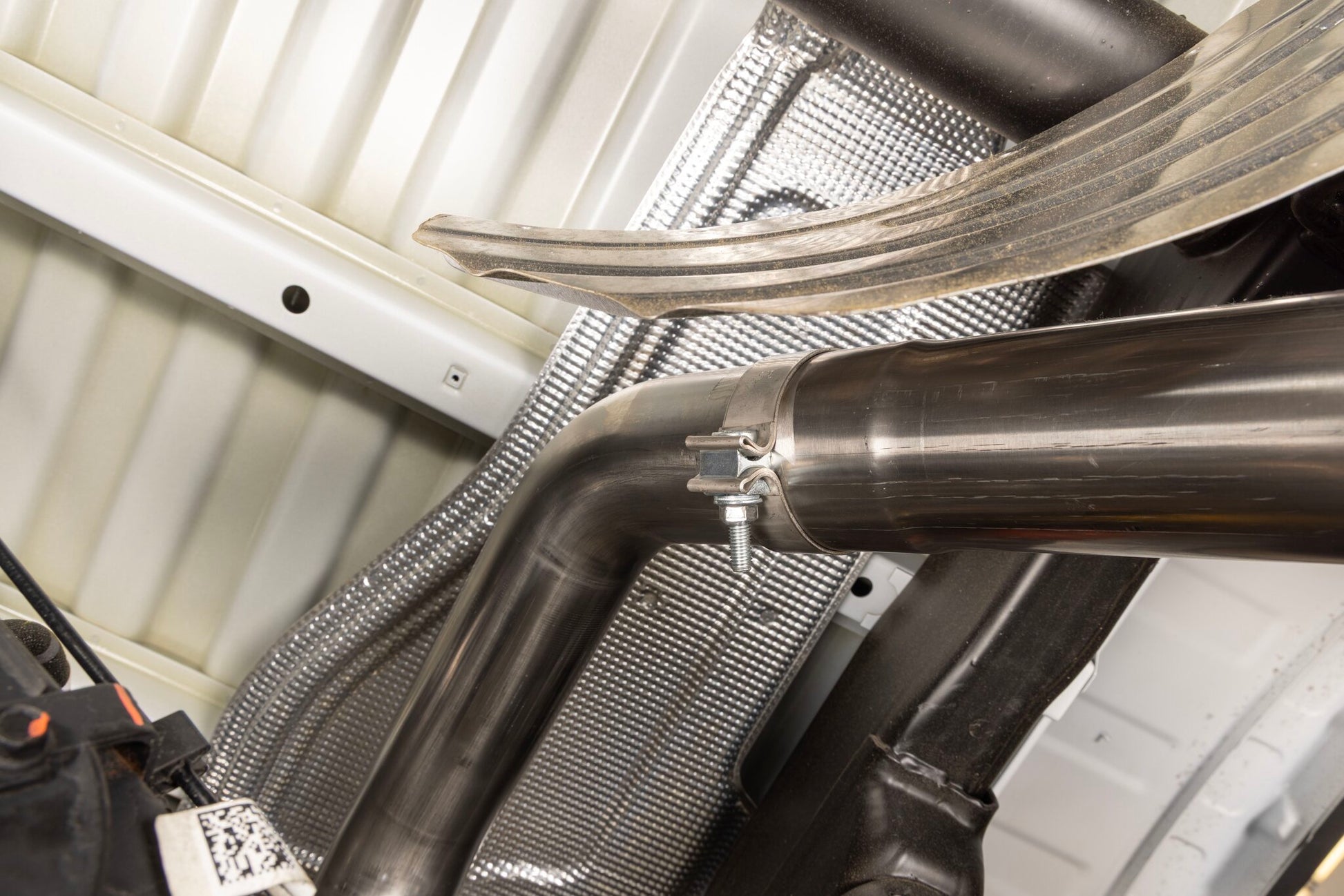 Flowmaster Flow FX Cat-Back Exhaust System by Flowmaster