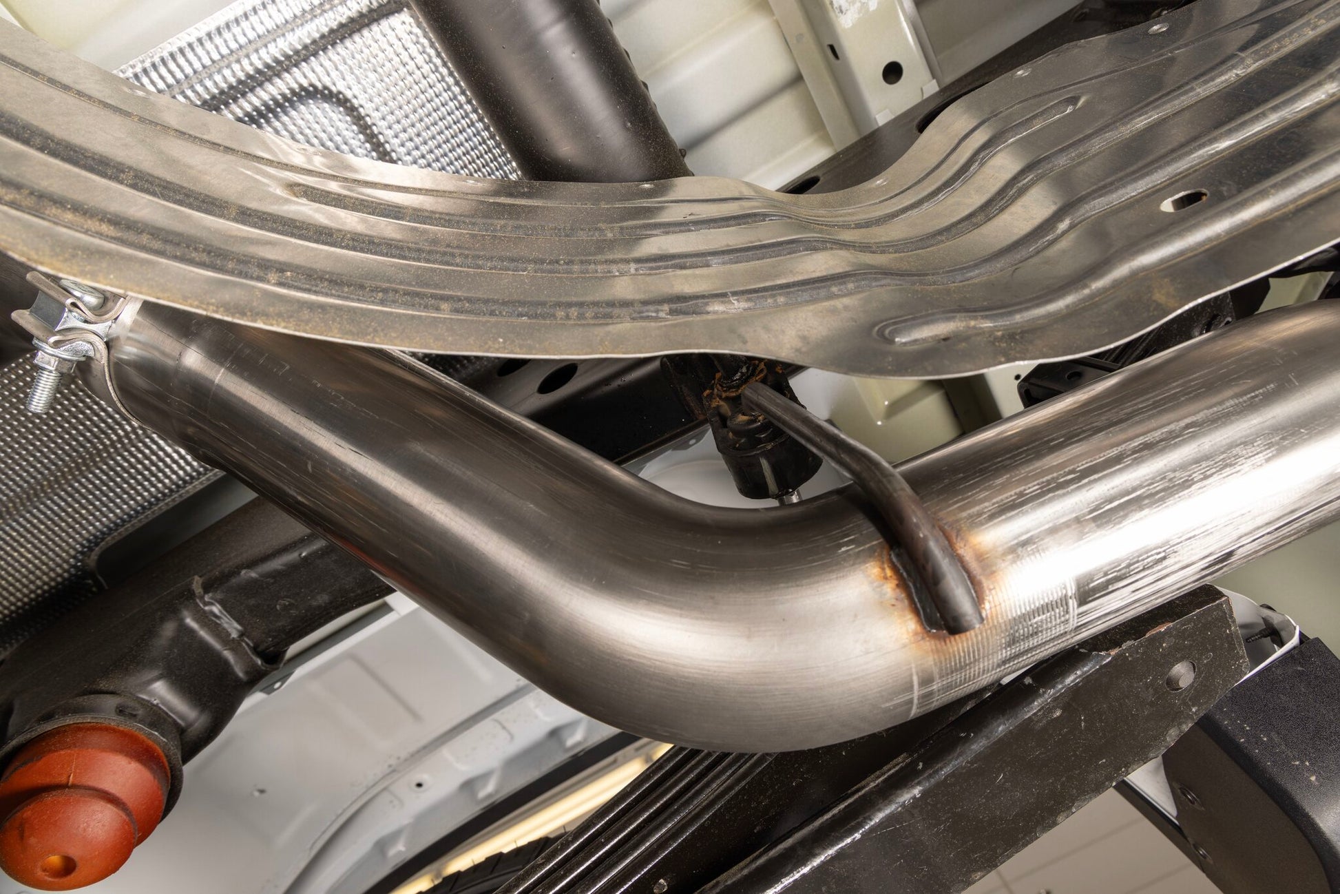 Flowmaster Flow FX Cat-Back Exhaust System by Flowmaster