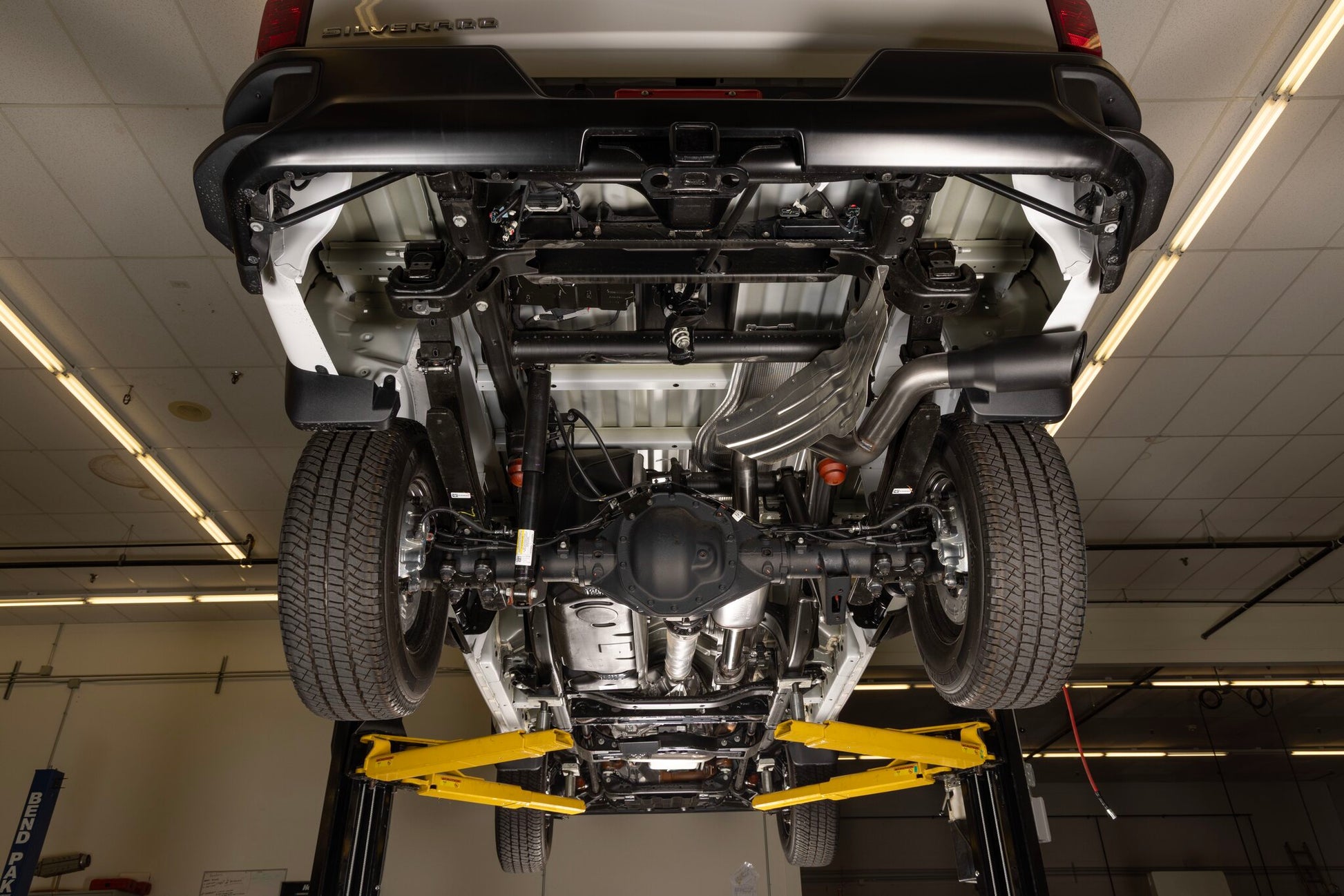 Flowmaster Flow FX Cat-Back Exhaust System by Flowmaster