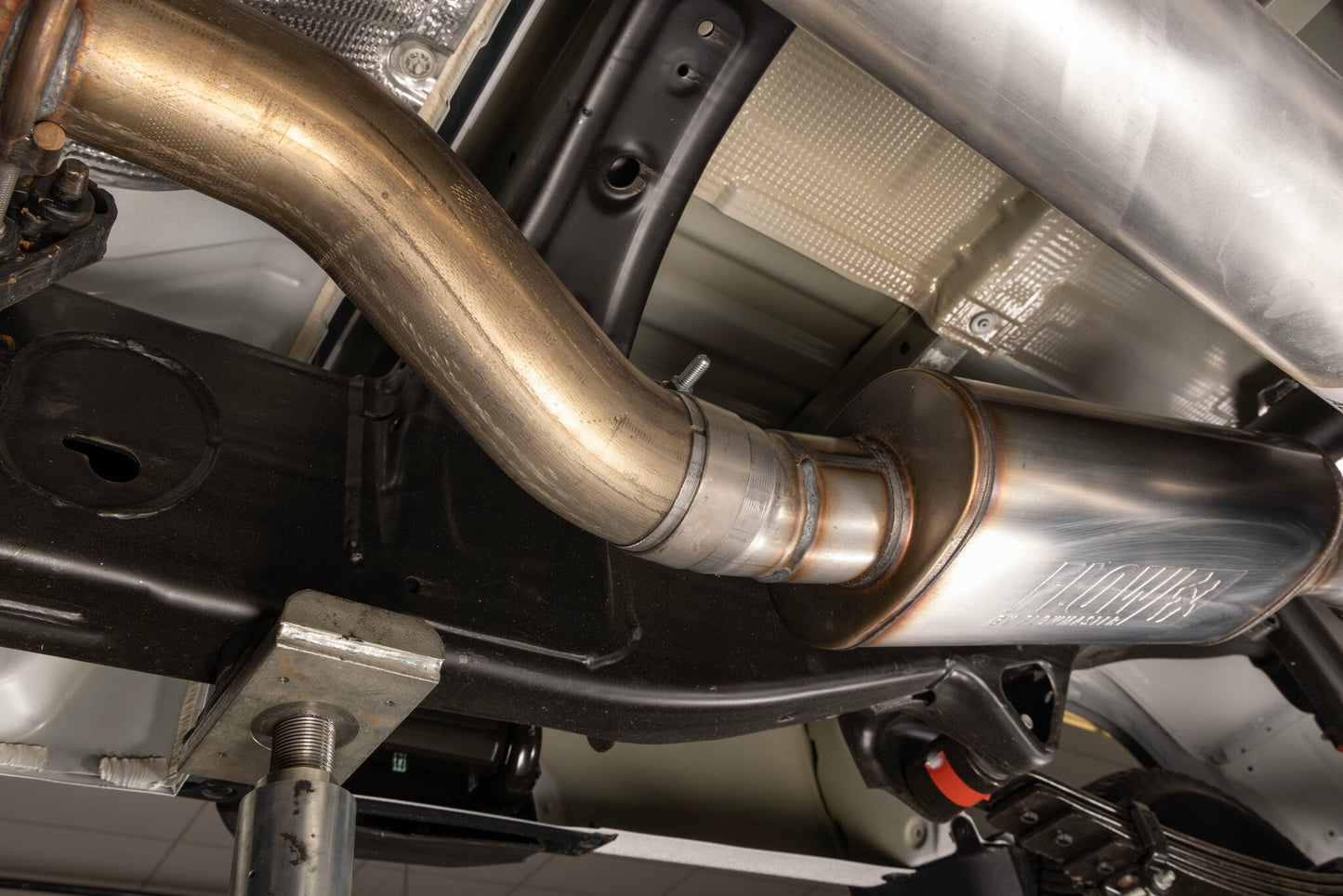 Flowmaster Flow FX Direct Fit Muffler by Flowmaster