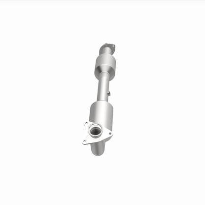 Magnaflow OEM Grade Direct-Fit Catalytic Converter by MagnaFlow Exhaust Products
