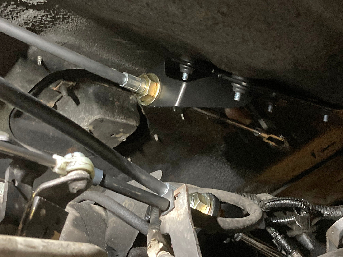 B&M Heavy Duty Transfer Case Shift Cable Conversion Kit by B&M