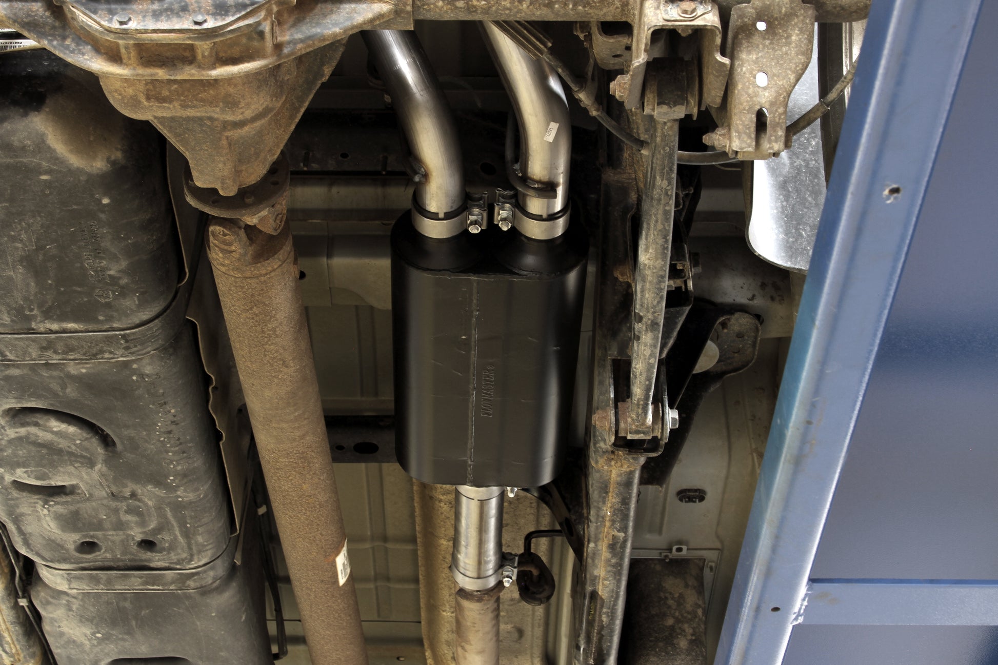 Flowmaster American Thunder Cat-back Exhaust System by Flowmaster