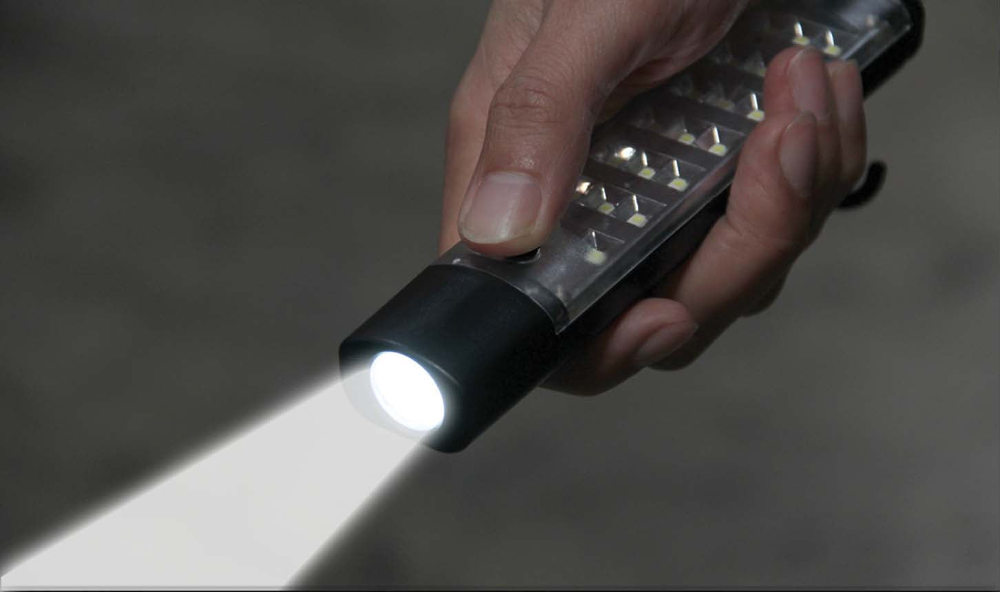 w/Rechargeable Flash Lights by ANZO USA