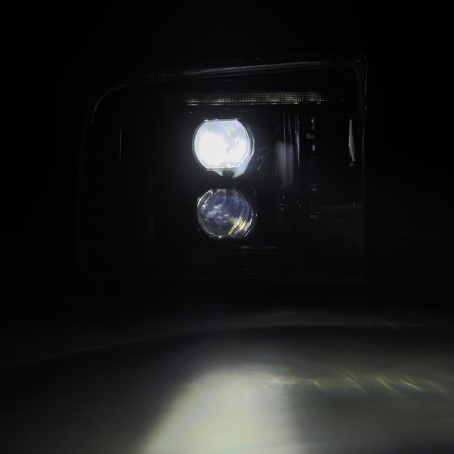 Projector Headlights Alpha-Black by AlphaRex