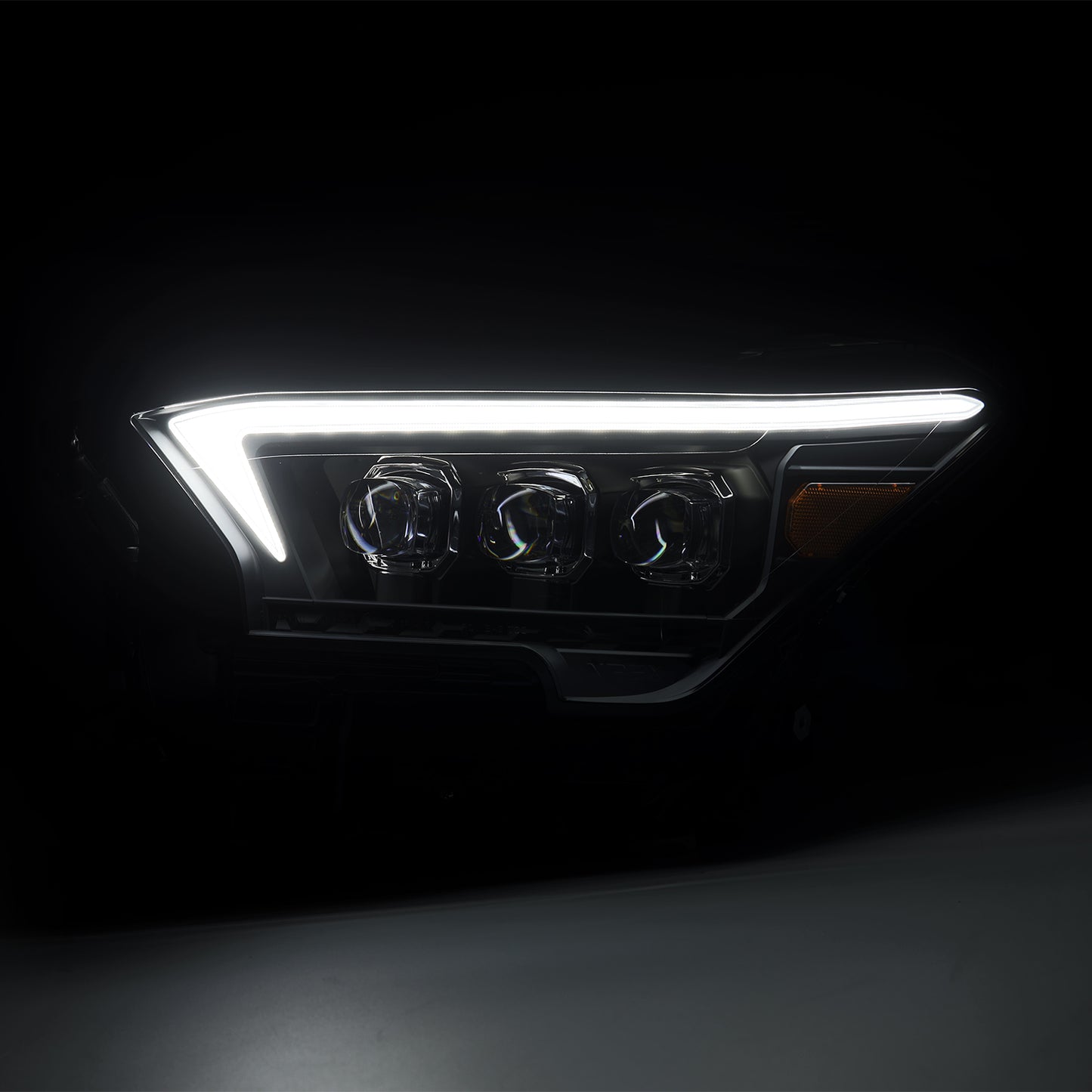 Projector Headlights Black by AlphaRex