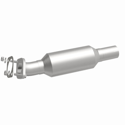 Magnaflow OEM Grade Direct-Fit Catalytic Converter by MagnaFlow Exhaust Products