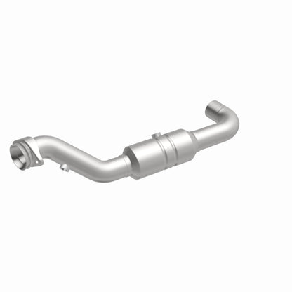 Magnaflow OEM Grade Direct-Fit Catalytic Converter by MagnaFlow Exhaust Products