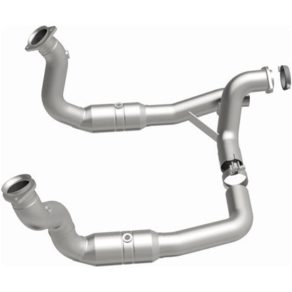 Magnaflow OEM Grade Direct-Fit Catalytic Converter by MagnaFlow Exhaust Products