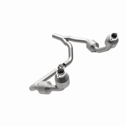 Magnaflow OEM Grade Direct-Fit Catalytic Converter by MagnaFlow Exhaust Products