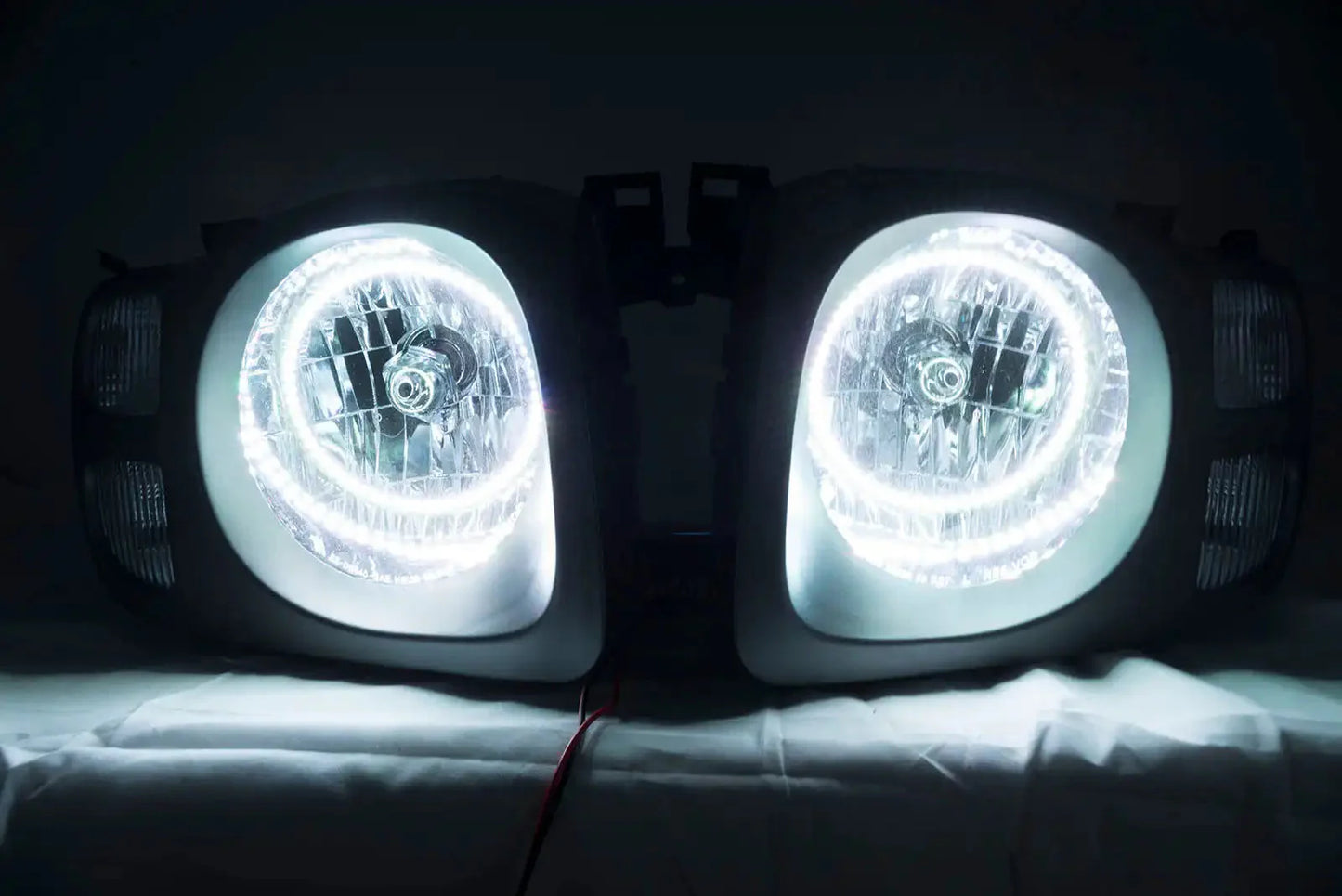 ORACLE Lighting 2002-2004 Nissan Xterra LED Headlight Halo Kit by ORACLE Lighting
