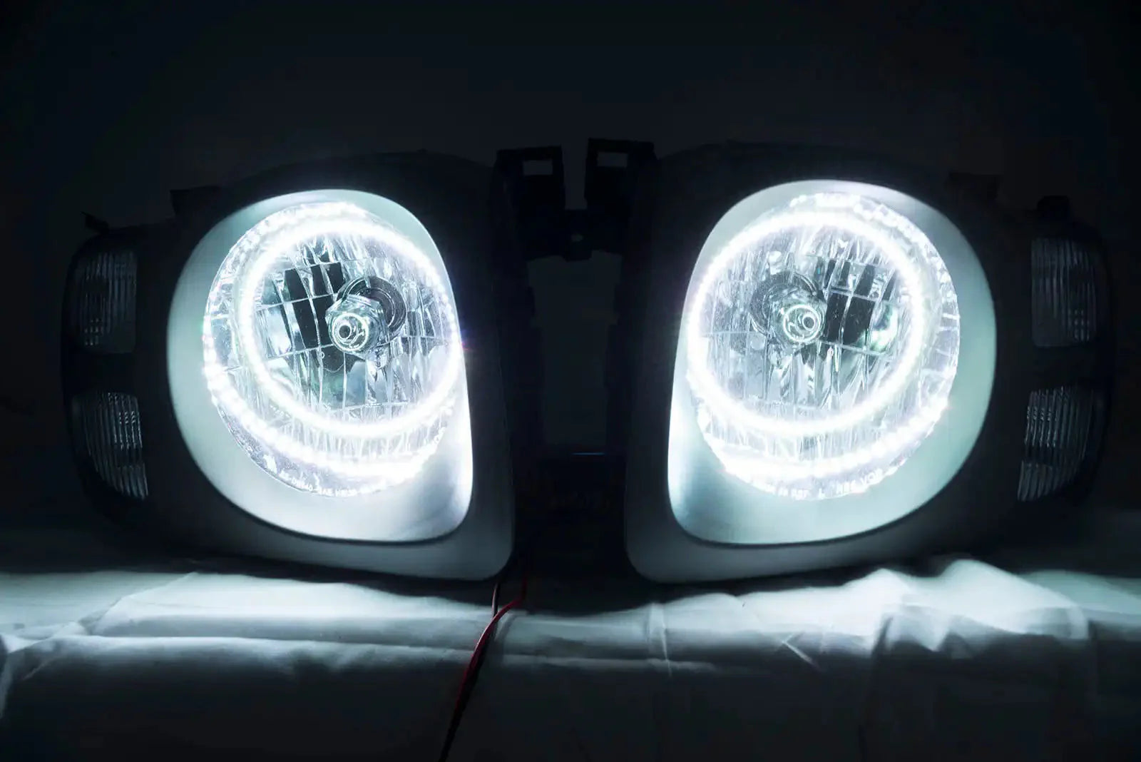 ORACLE Lighting 2002-2004 Nissan Xterra LED Headlight Halo Kit by ORACLE Lighting