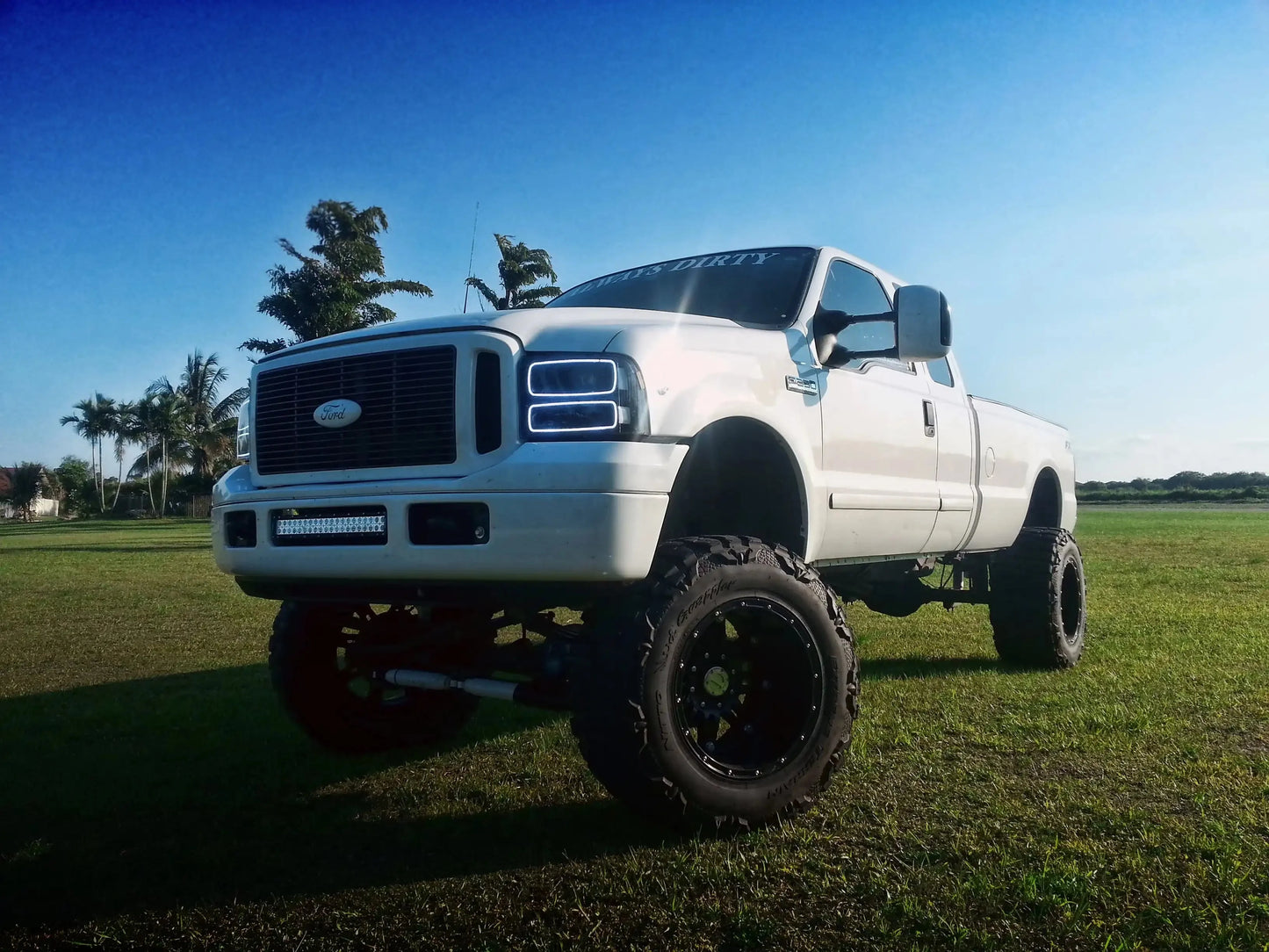 ORACLE Lighting 2005-2007 Ford F-250/F-350 Super Duty LED Headlight Halo Kit by ORACLE Lighting