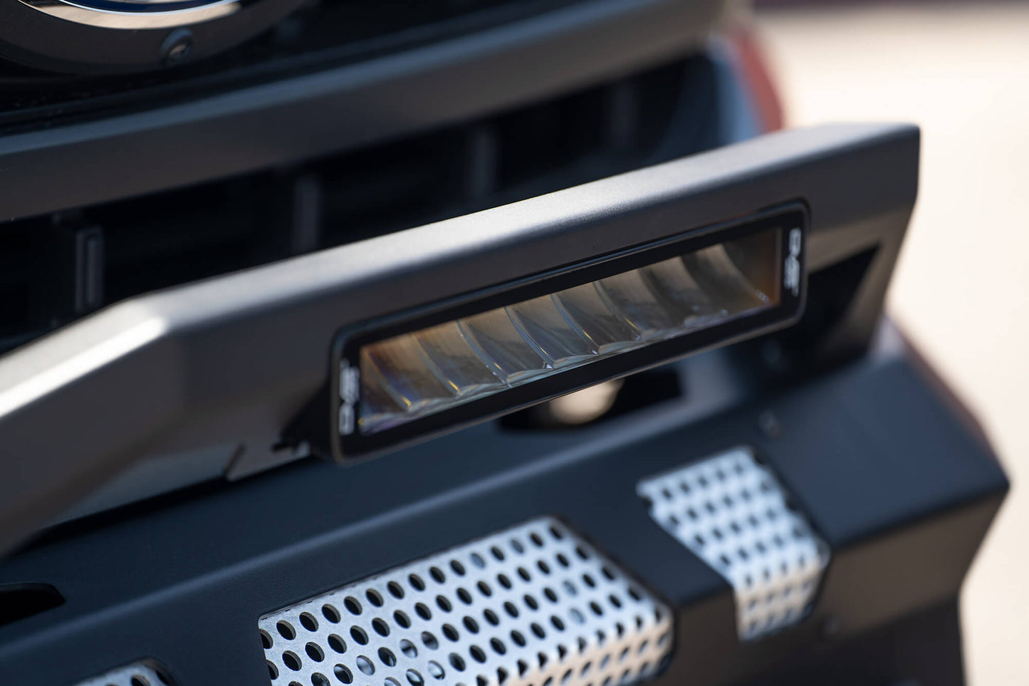 UNVL 13in. HIGH PROFILE LED LIGHT BAR w/ FLOOD/SPOT COMBO PATTERN/SIDE MOUNTS by DV8 Offroad