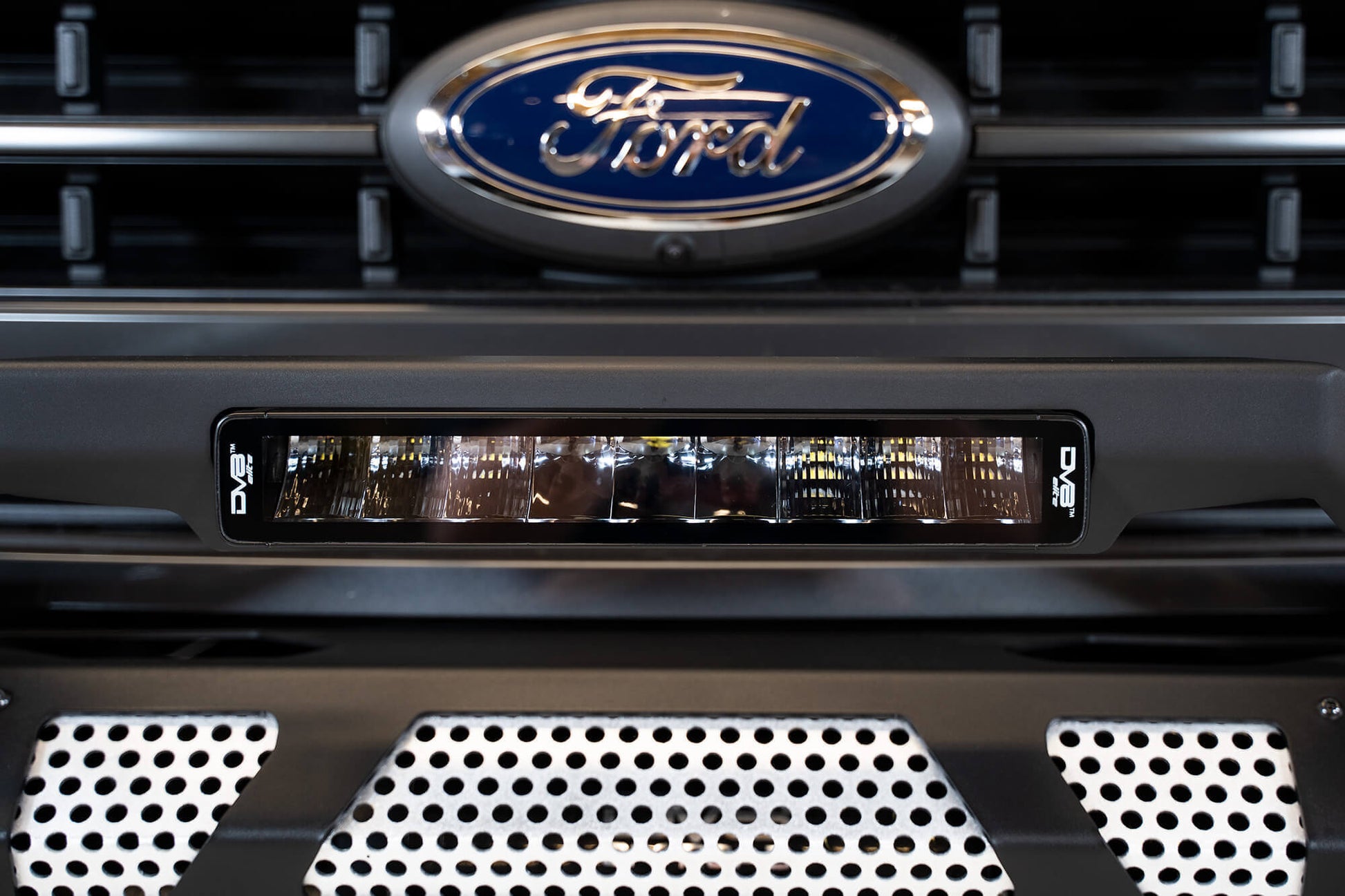 UNVL 13in. HIGH PROFILE LED LIGHT BAR w/ FLOOD/SPOT COMBO PATTERN/SIDE MOUNTS by DV8 Offroad