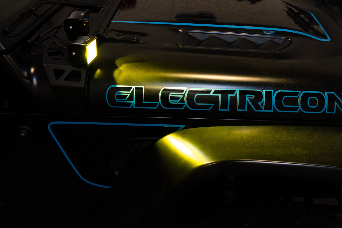 Hood Light Pod by DV8 Offroad