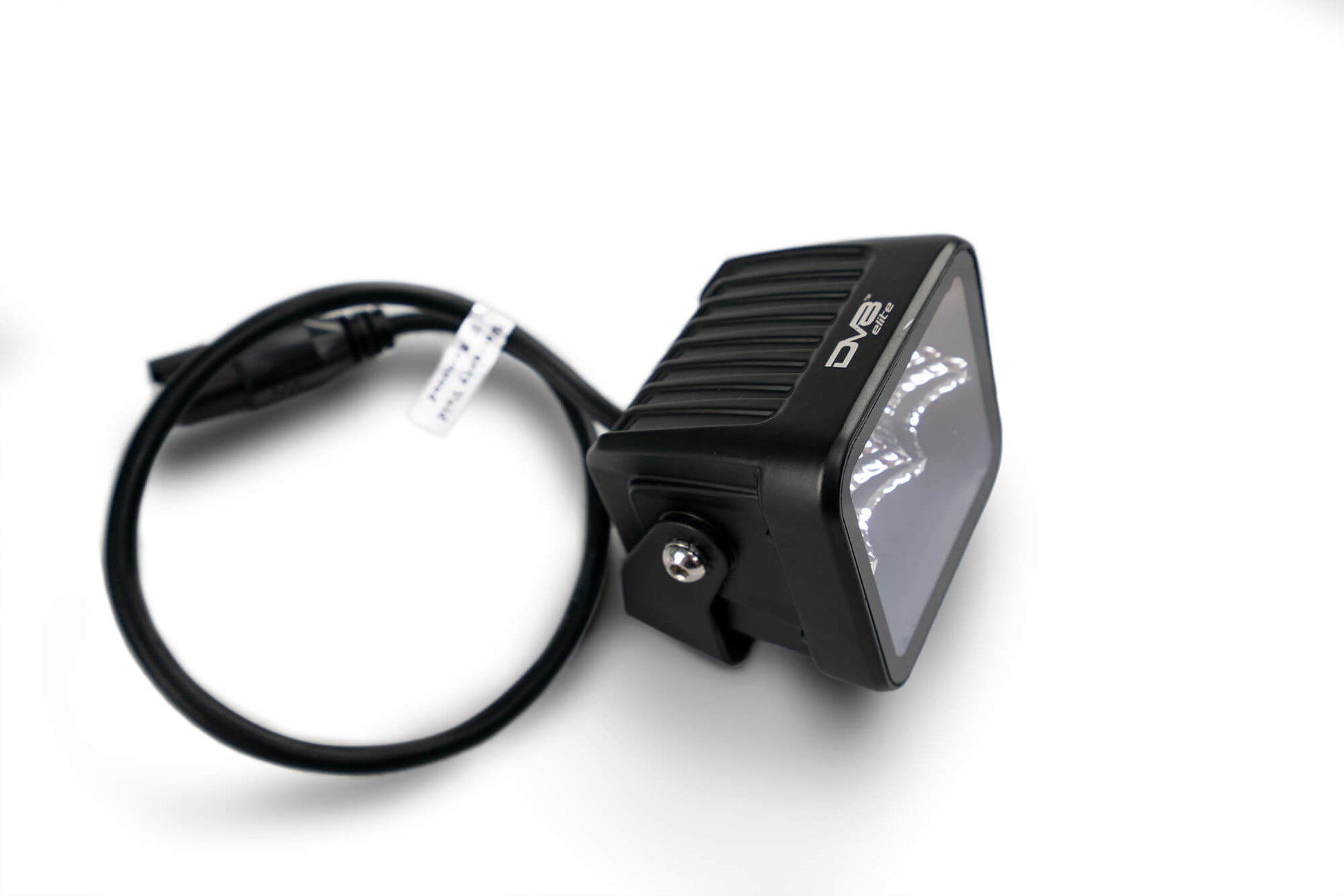 BE3EW40W UNIVERSAL 3 INCH CUBE LED LIGHT WITH FLOOD PATTERN AND POST MOUNT by DV8 Offroad