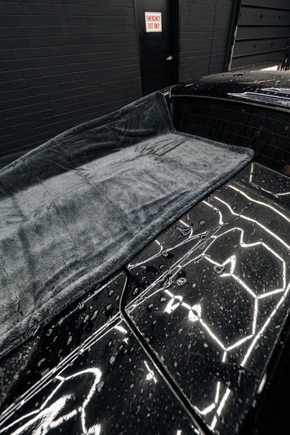 BLACKLINE® TWISTED-LOOP DRYING TOWEL by Blackline Car Care