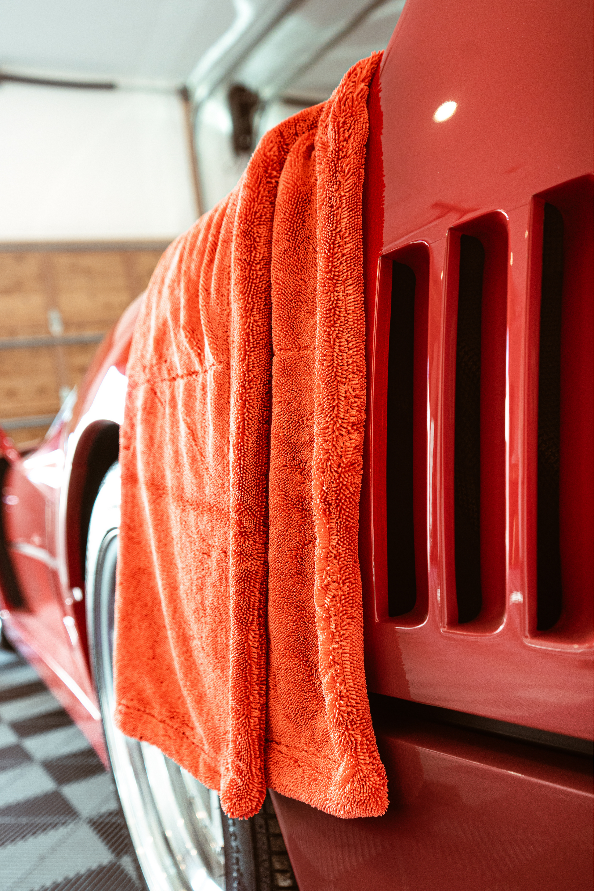 BLACKLINE® TWISTED-LOOP DRYING TOWEL by Blackline Car Care