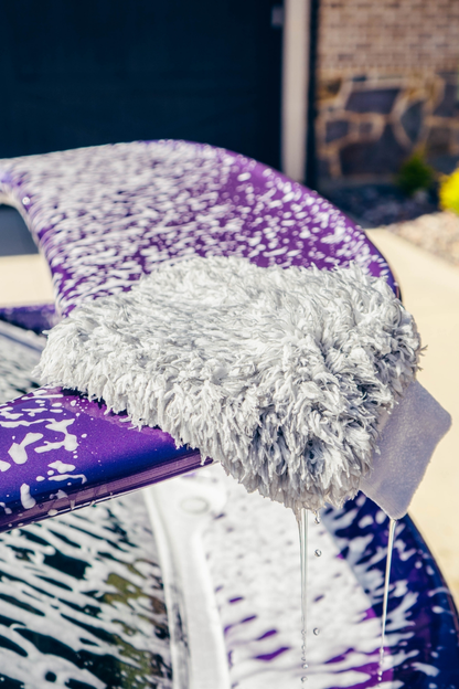 BLACKLINE® MICROFIBER WASH MITT by Blackline Car Care