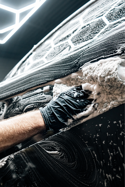 BLACKLINE® MICROFIBER WASH MITT by Blackline Car Care