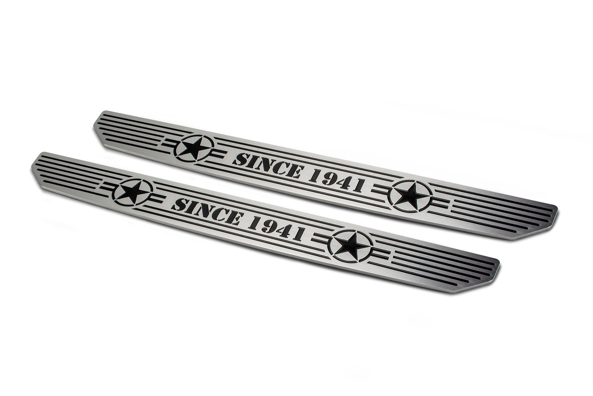 Jeep JL/Gladiator Front Sill Plates with in.Since 1942 in. Logo by DV8 Offroad
