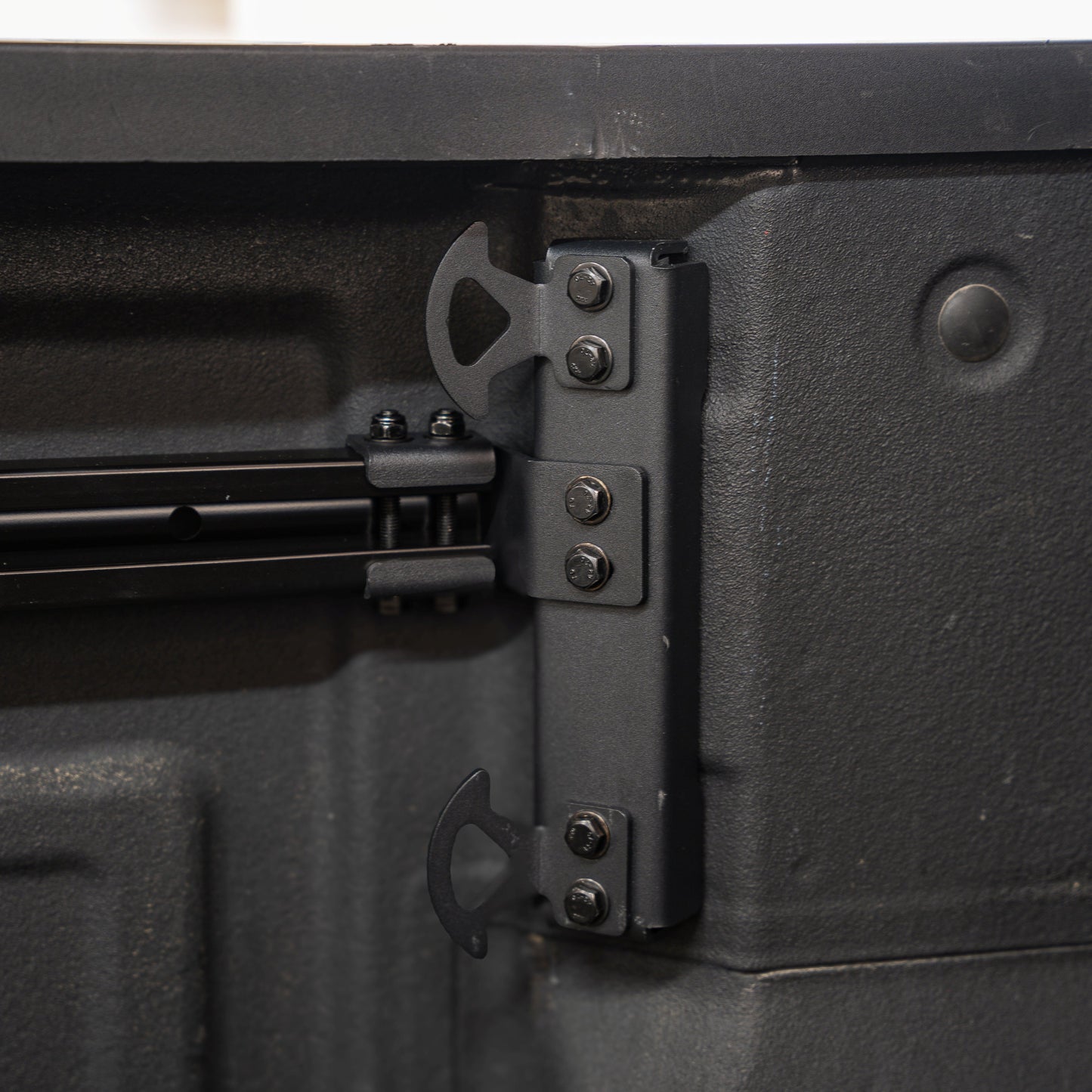 Integral Rail Kit + Panel Kits - GM HD 2020+ (8' Long Bed Only) by Integral Truck
