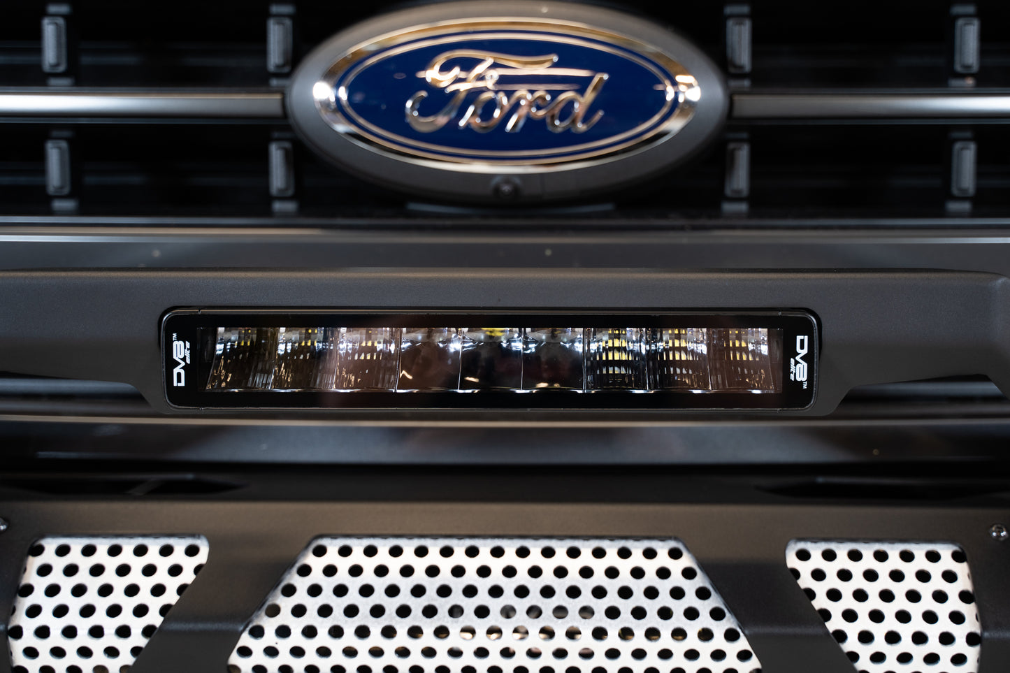 UNVL 13in. HIGH PROFILE LED LIGHT BAR w/ FLOOD/SPOT COMBO PATTERN/SIDE MOUNTS by DV8 Offroad