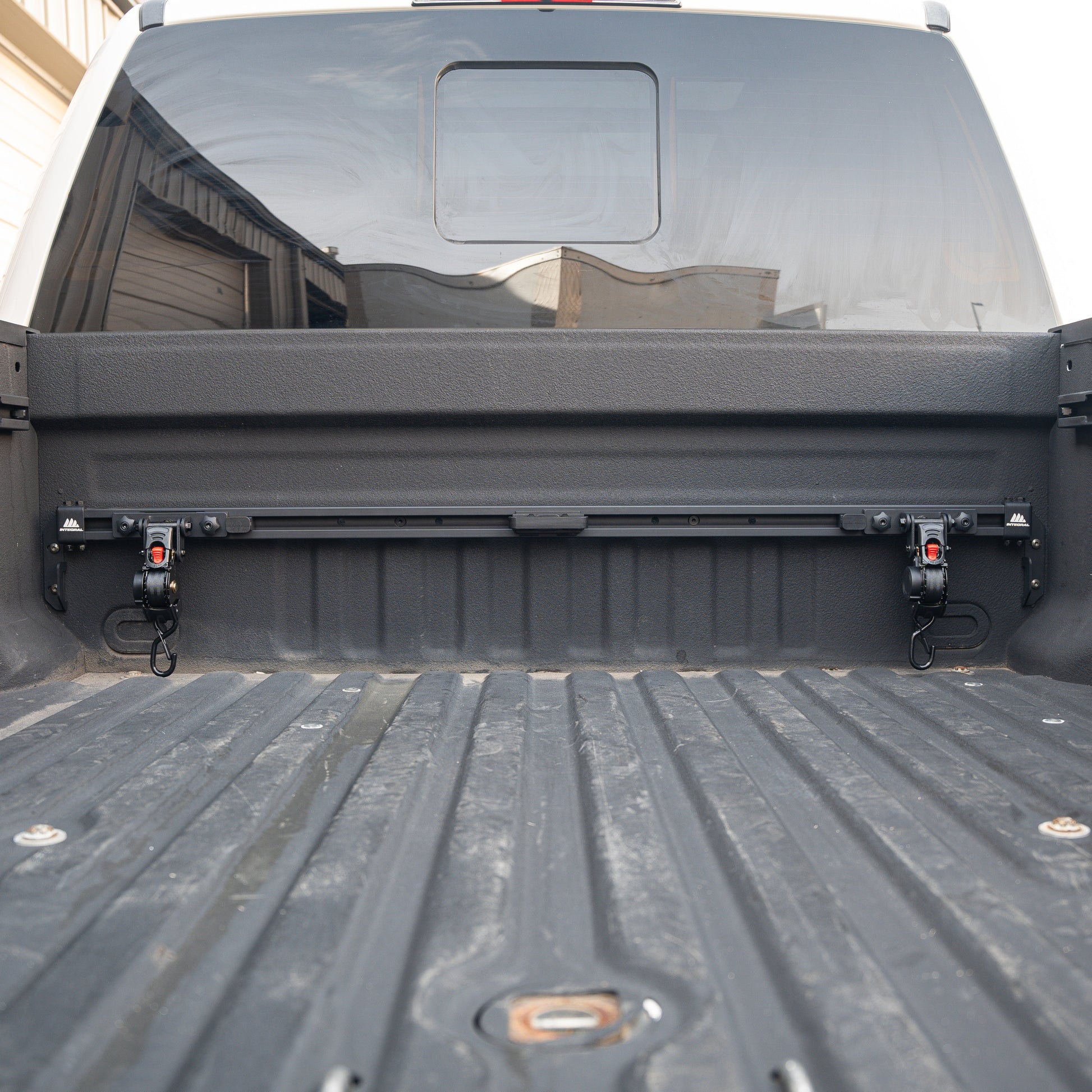 Integral Bulkhead Rail- F150 & Raptor 2015+ (5.5' Bed) by Integral Truck
