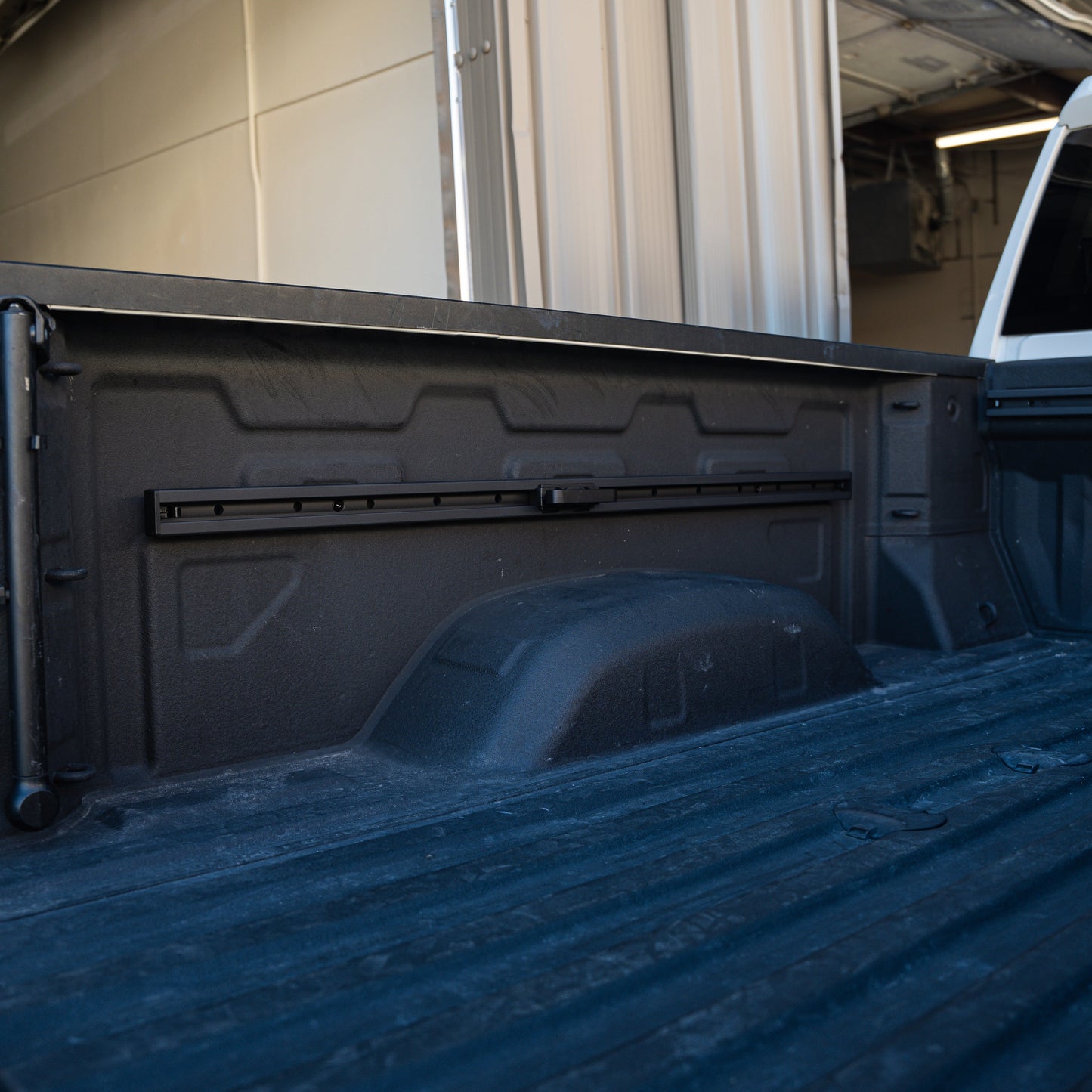 Integral Rails - Bedside Rail System - Chevrolet Silverado & GMC Sierra 2500/3500 (2020+ 6'9" Bed Only) by Integral Truck