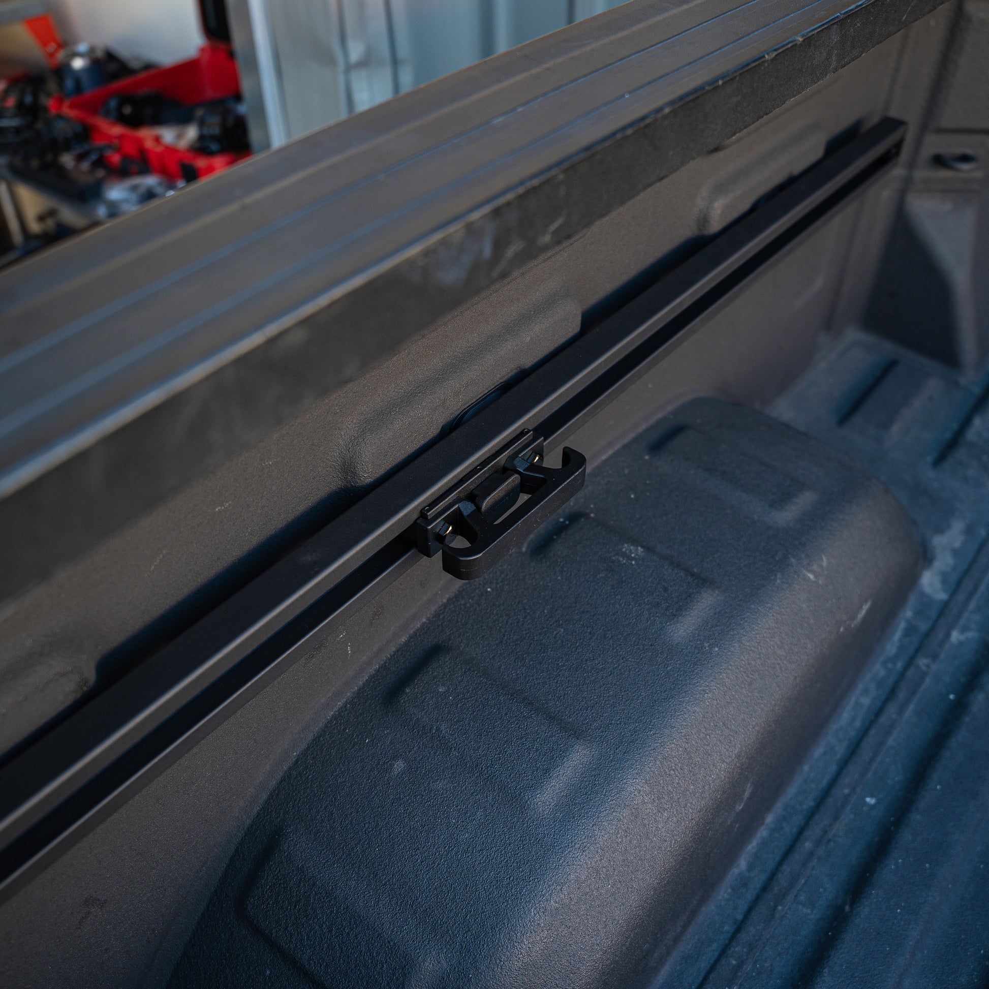 Integral Rails - Bedside Rail System - Chevrolet Silverado & GMC Sierra 2500/3500 (2020+ 6'9" Bed Only) by Integral Truck