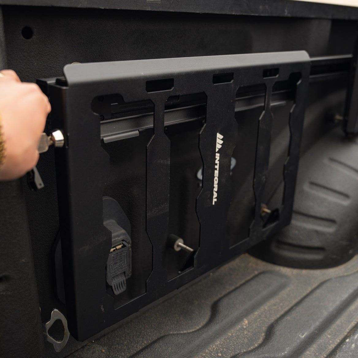 Integral Rails + Tie-down Cleats - Ford Super Duty 2017+ by Integral Truck