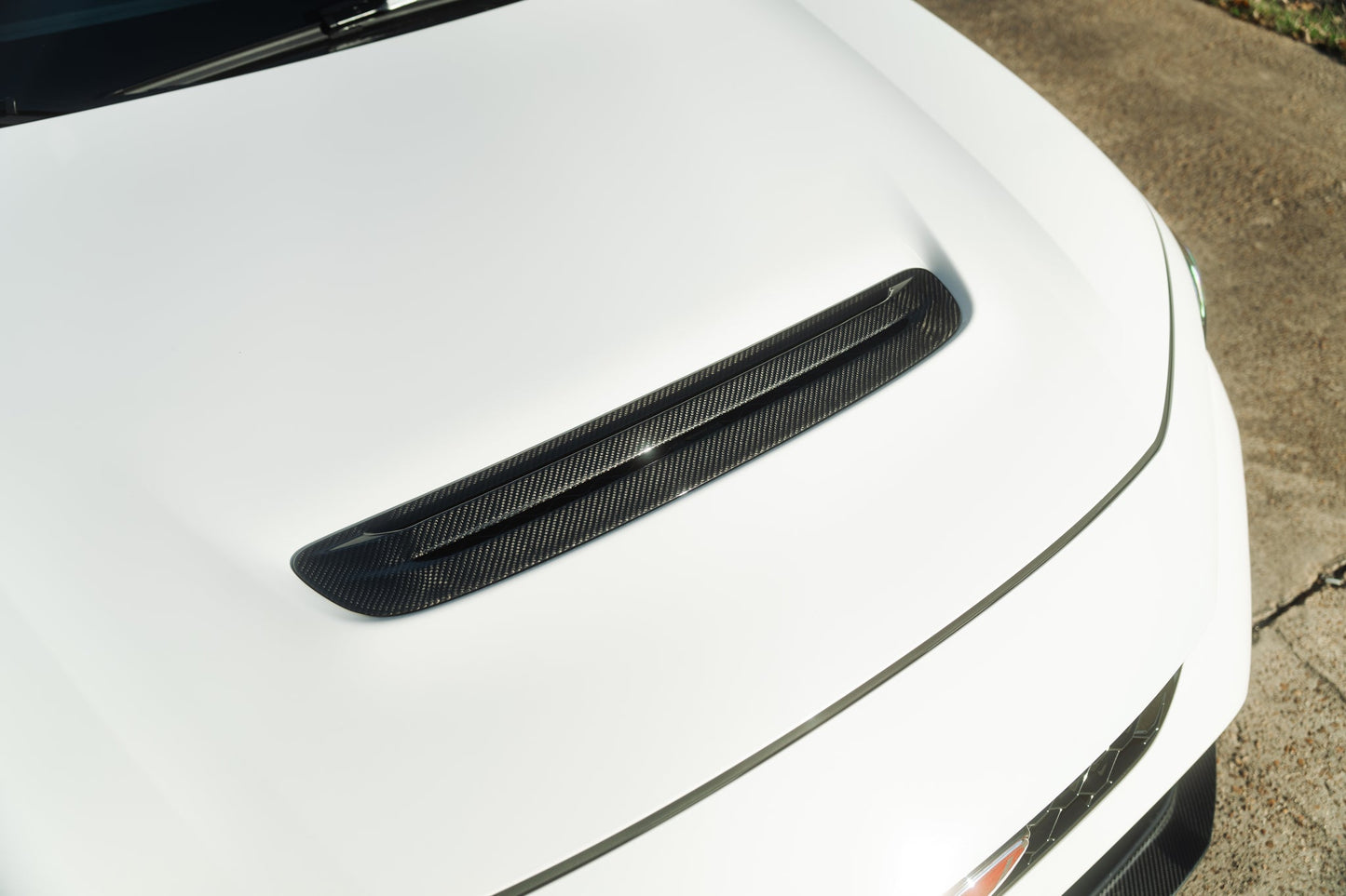 OLM Carbon Fiber Engine Hood Duct Cover - 2023+ Honda Civic Type R by MYX Automotive