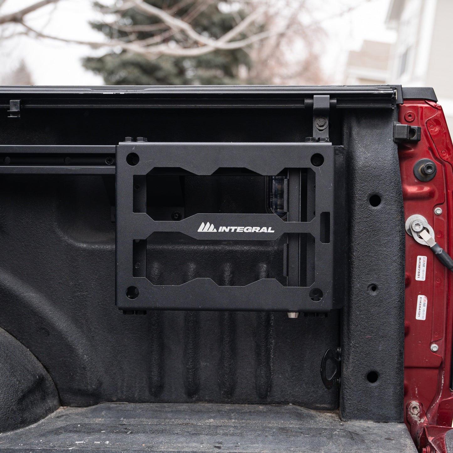 Integral Rails + Tie-down Cleats - Ford Super Duty 2017+ by Integral Truck
