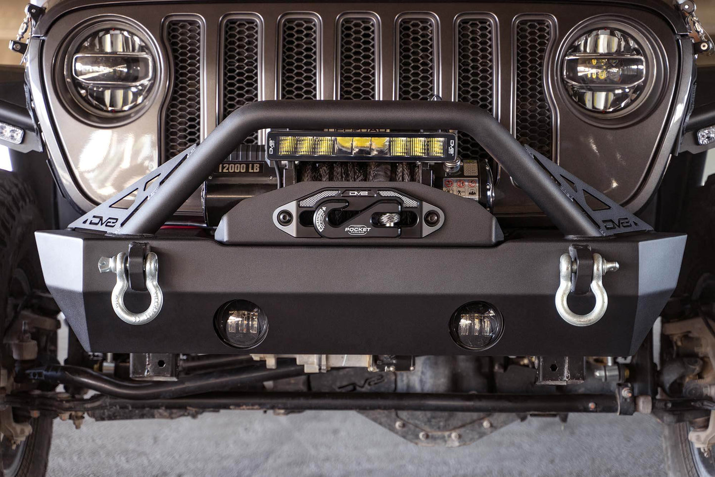Jeep Wrangler JK/JL & Gladiator JT FS-15 Series Front Bumper by DV8 Offroad