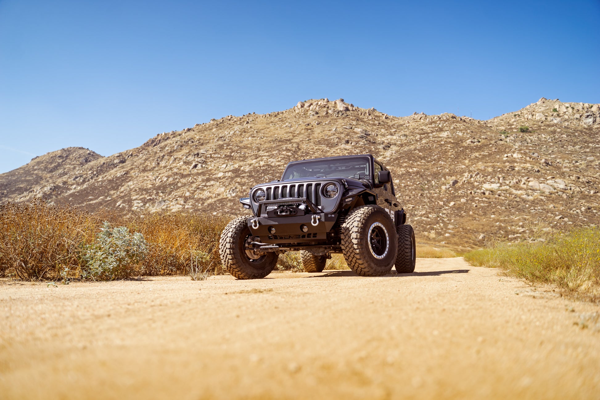 FS-25 Stubby Front Bumper with Plated Bull Bar by DV8 Offroad