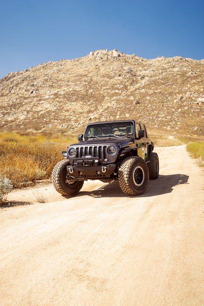 FS-25 Stubby Front Bumper with Plated Bull Bar by DV8 Offroad