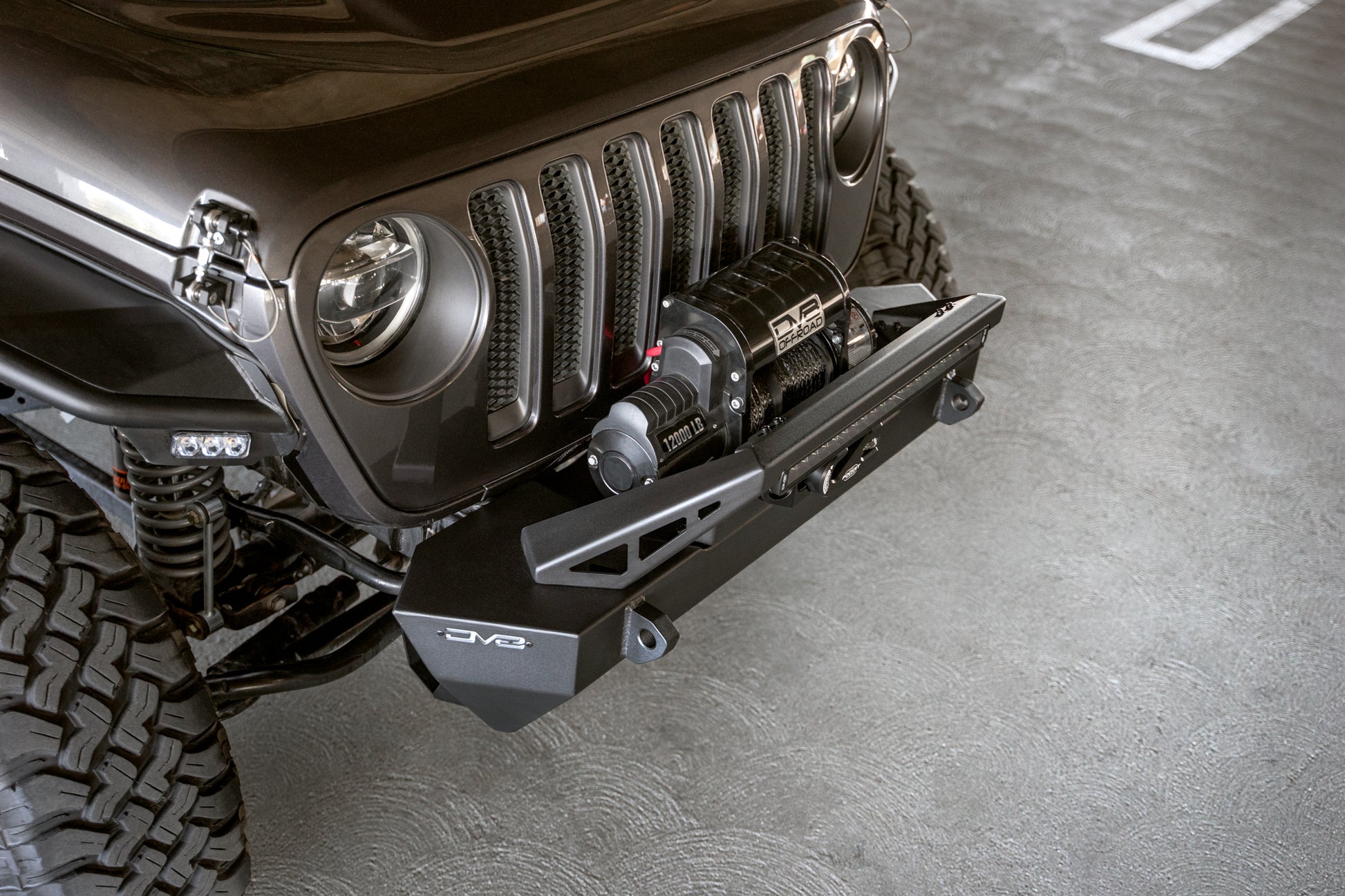 FS-25 Stubby Front Bumper with Plated Bull Bar by DV8 Offroad