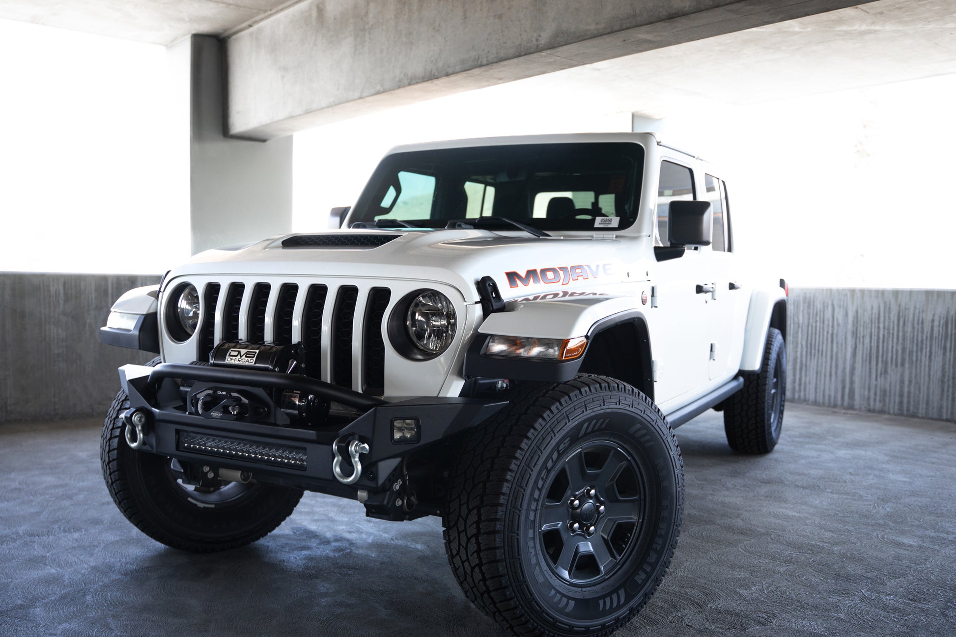 Jeep Wrangler JL & Gladiator JT FS-7 Mid-Width Winch Front Bumper by DV8 Offroad