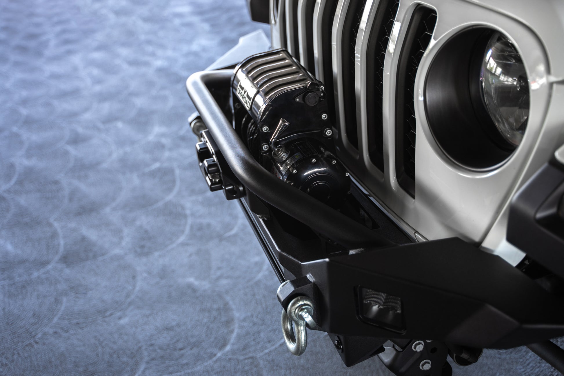 Jeep Wrangler JL & Gladiator JT FS-7 Mid-Width Winch Front Bumper by DV8 Offroad