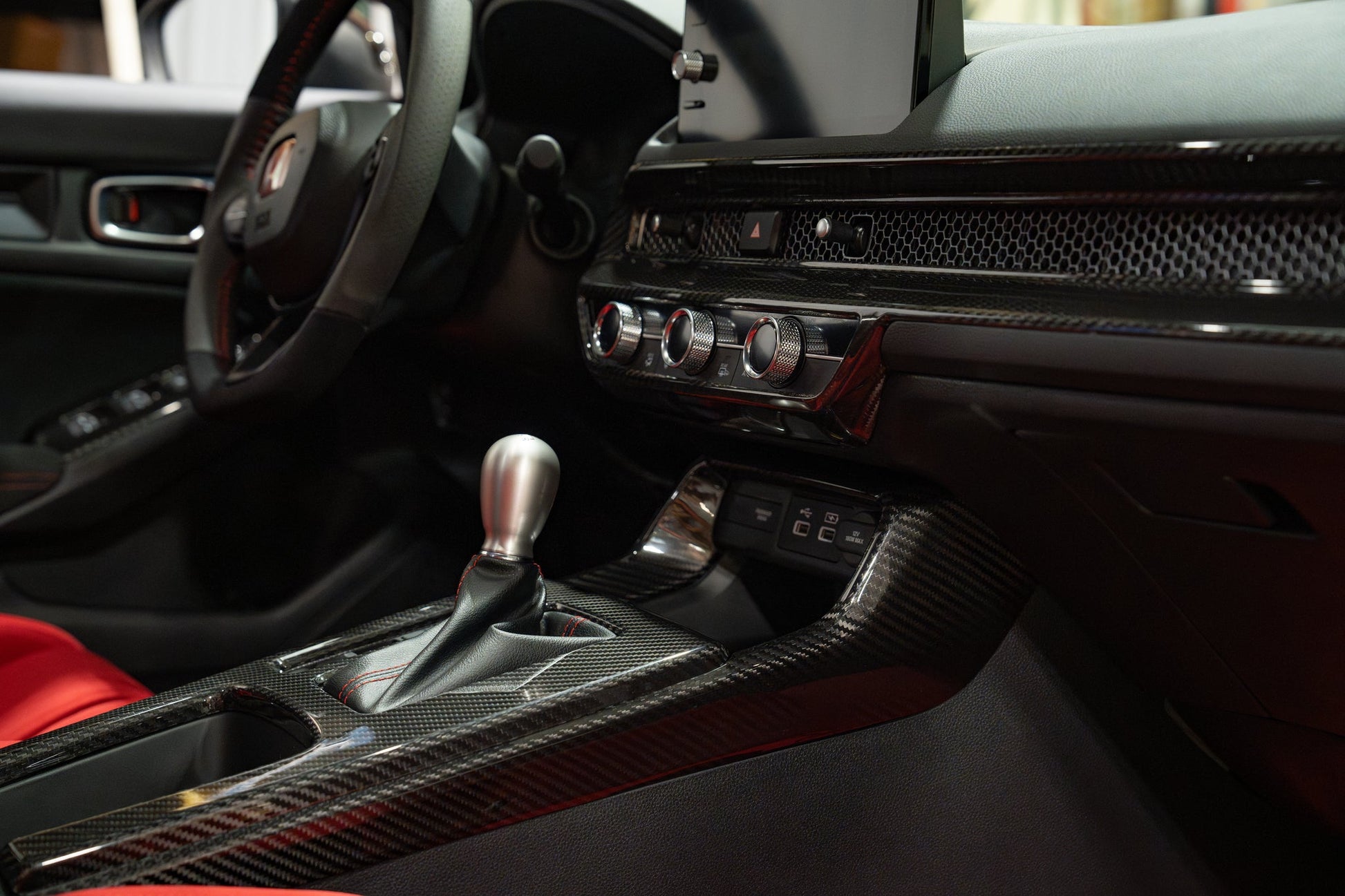 OLM LE Carbon Fiber Shift Panel Side Covers (3pc) - 2023+ Honda Civic FL5 Type R by OLM