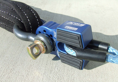 FLATLINK WINCH SHACKLE MOUNT -- BLUE by Factor 55