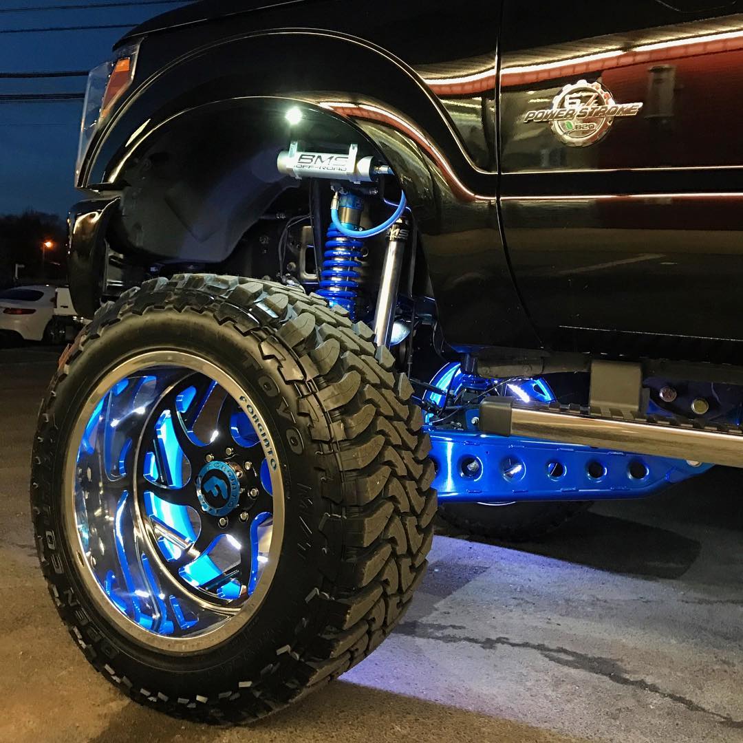 ORACLE Lighting LED Illuminated Wheel Rings - Dynamic ColorSHIFT by ORACLE Lighting