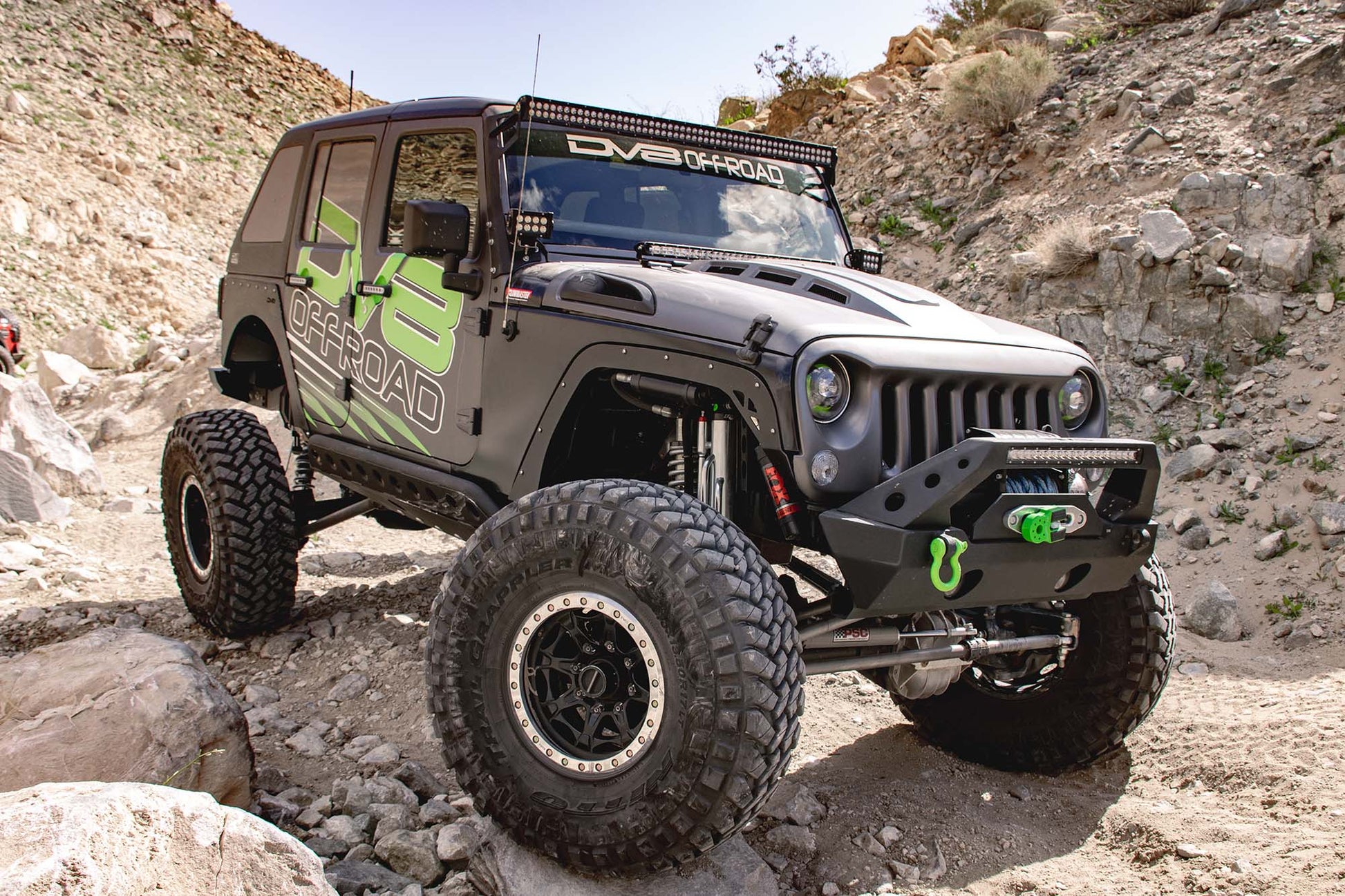 07-18 Jeep JK Hood; Heat Dispersion by DV8 Offroad