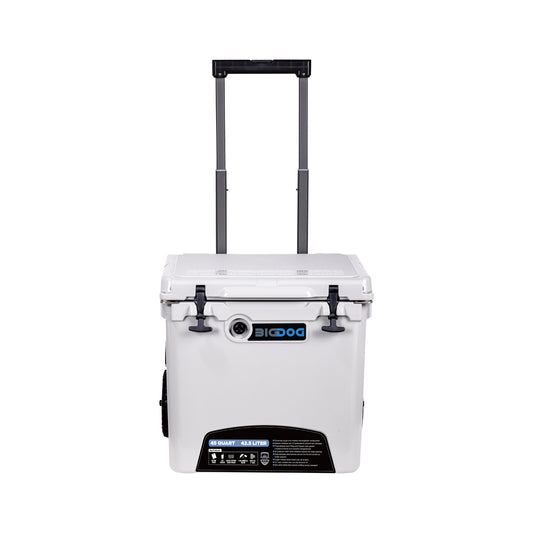 45 Quart/ 60 Can Capacity/ 24-3/8 In Width x 22 In Height x 18-3/8 In Depth by Husky Towing