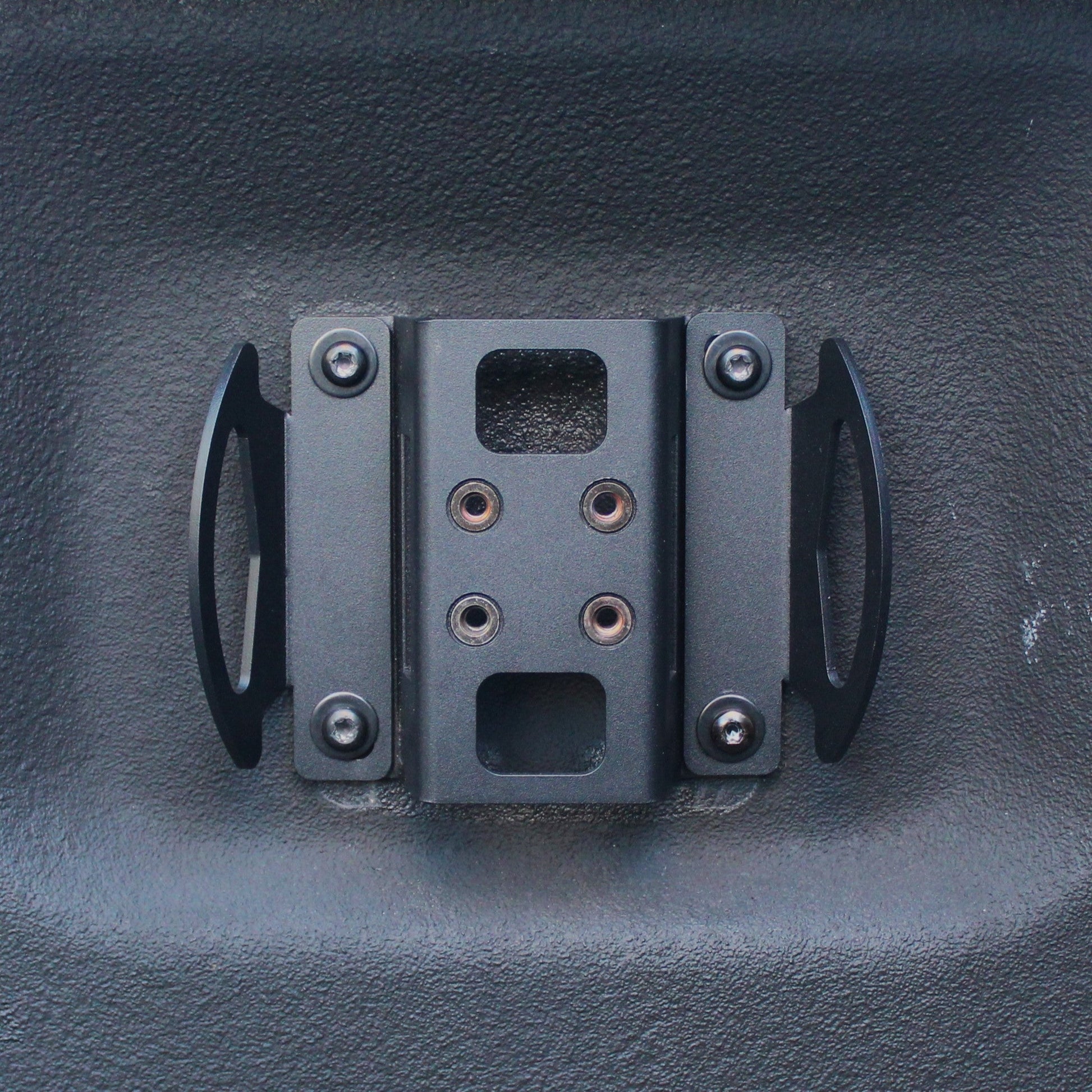 Upgraded Boxlink Plate - Ford F150, F250, F350 & RAPTOR (2015+) by Integral Truck