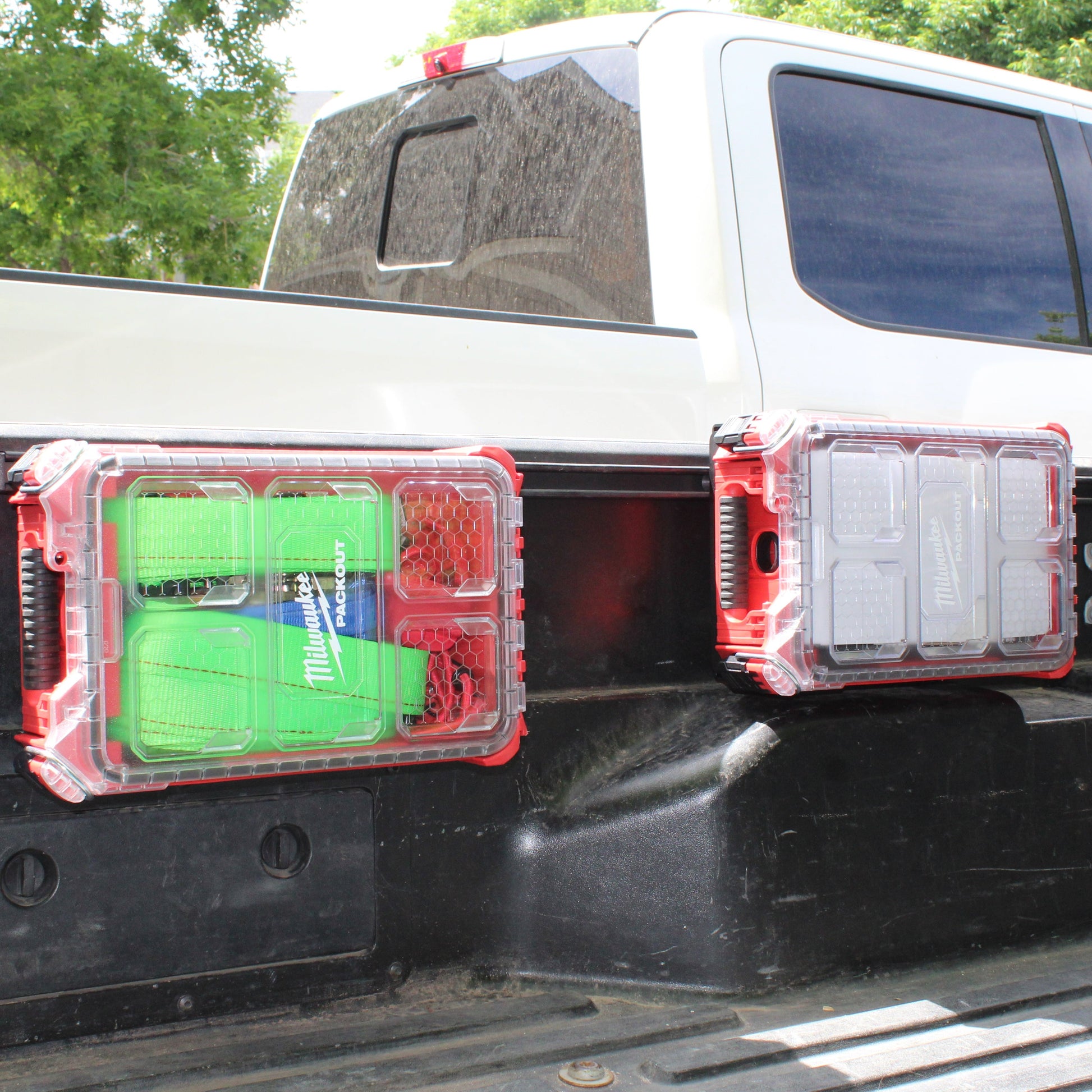 Integral Bedside Panel - Toyota Tacoma (2005+), Tundra (2007+), Jeep Gladiator (2019+) by Integral Truck