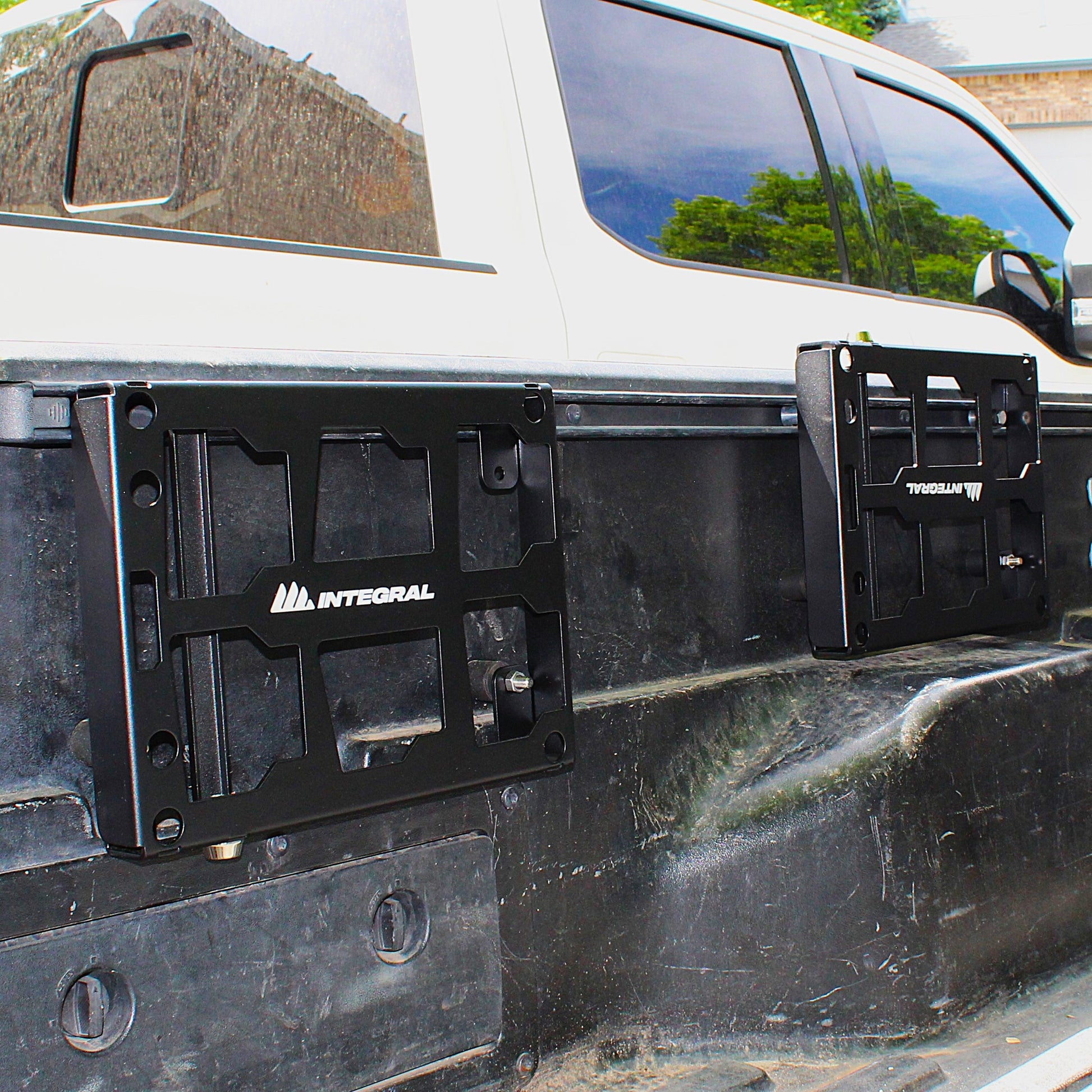 Integral Bedside Panel - Toyota Tacoma (2005+), Tundra (2007+), Jeep Gladiator (2019+) by Integral Truck